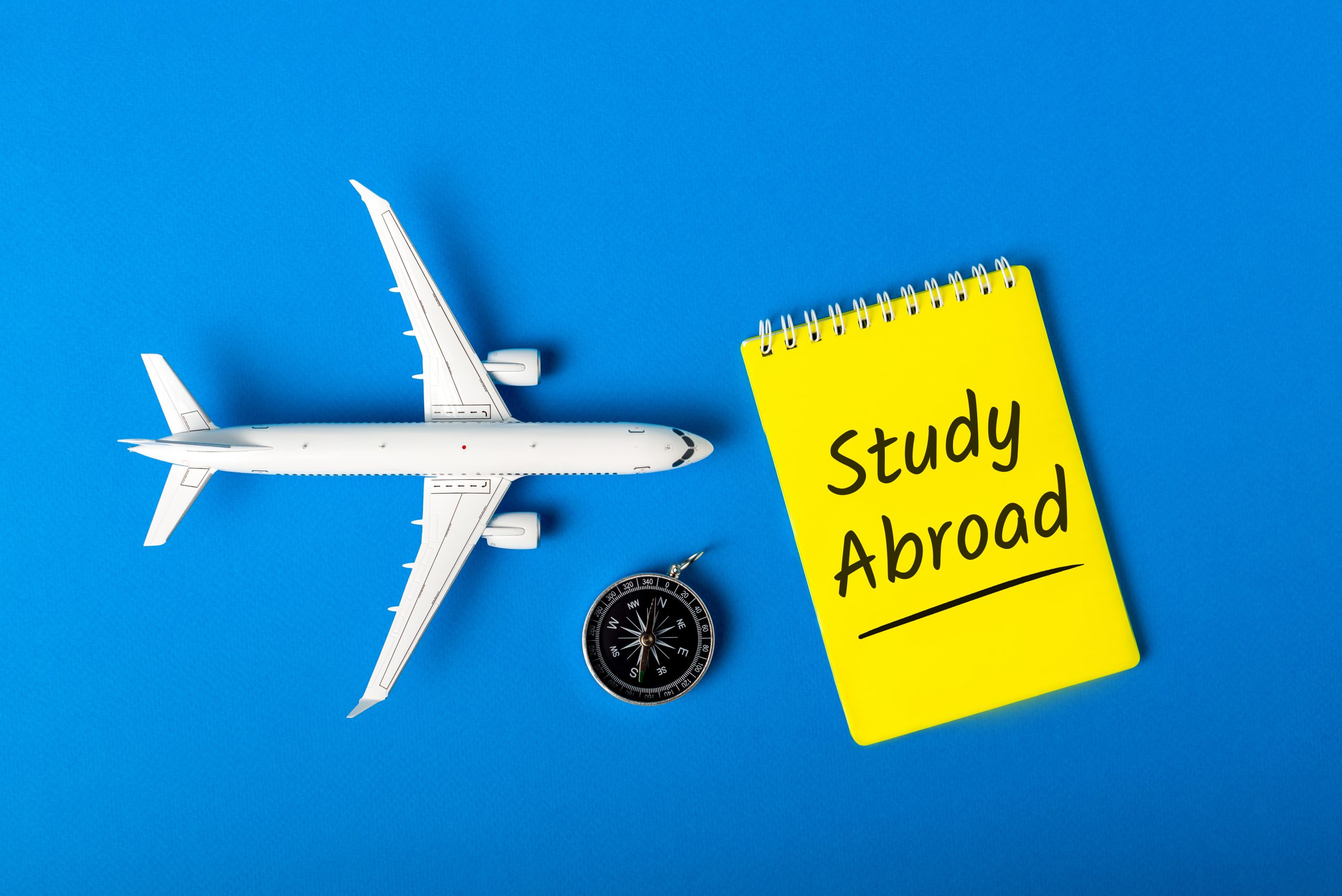 Study Abroad Guide: Tips and Best Practices