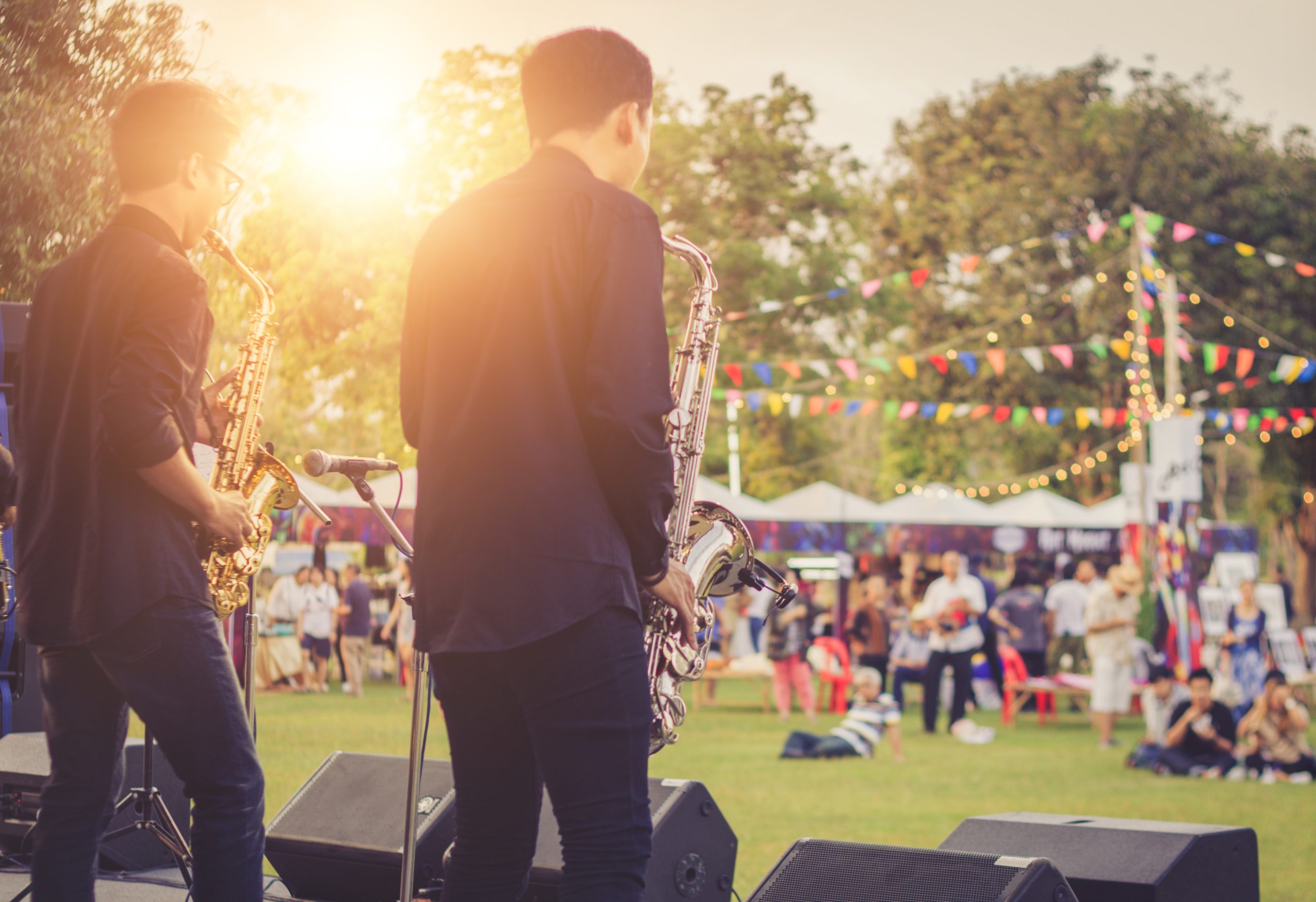 Amp Up Your Wardrobe: Trendy Concert Attire for Music Lovers