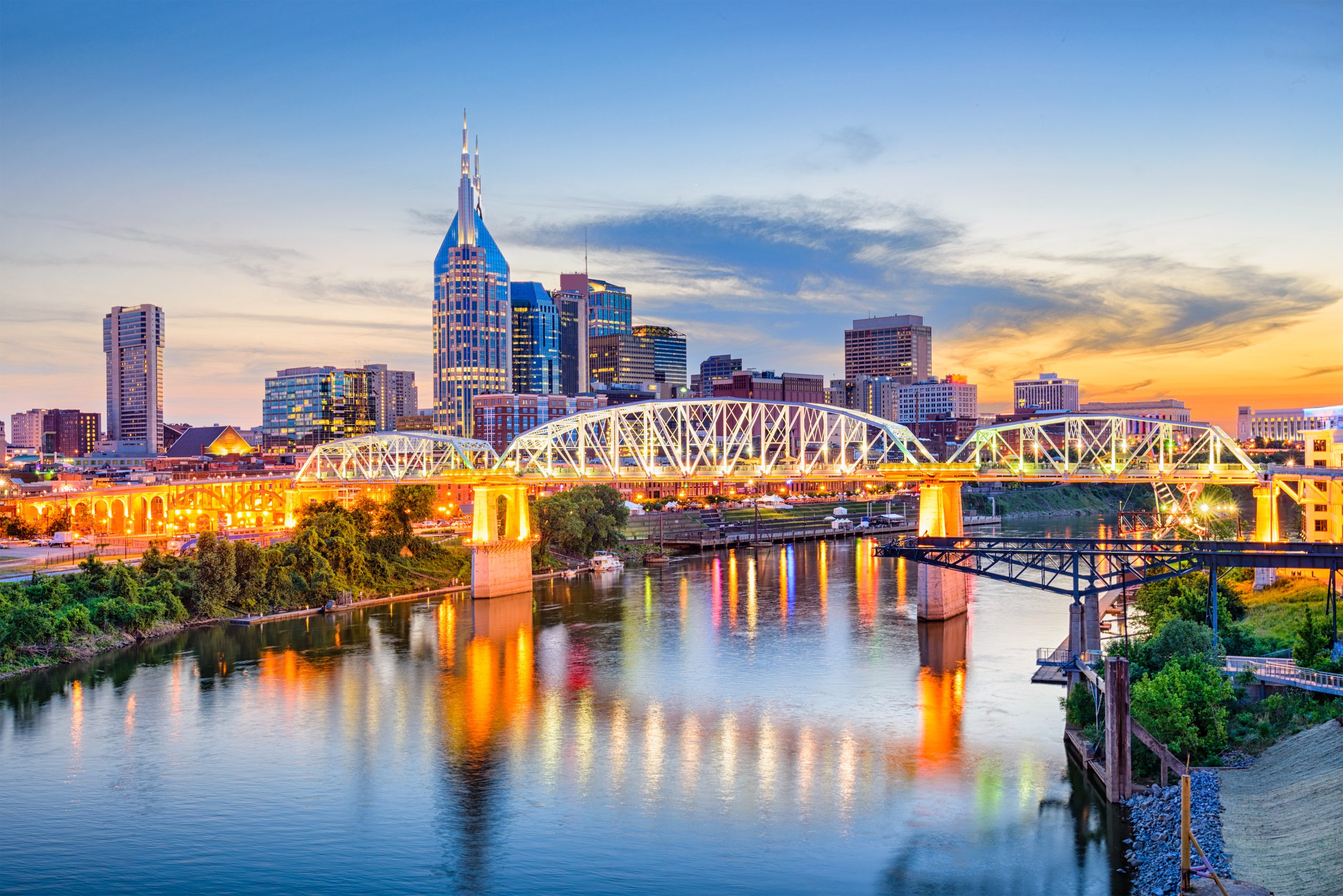 What to Wear in Nashville: A Fashionista’s Guide to Music City