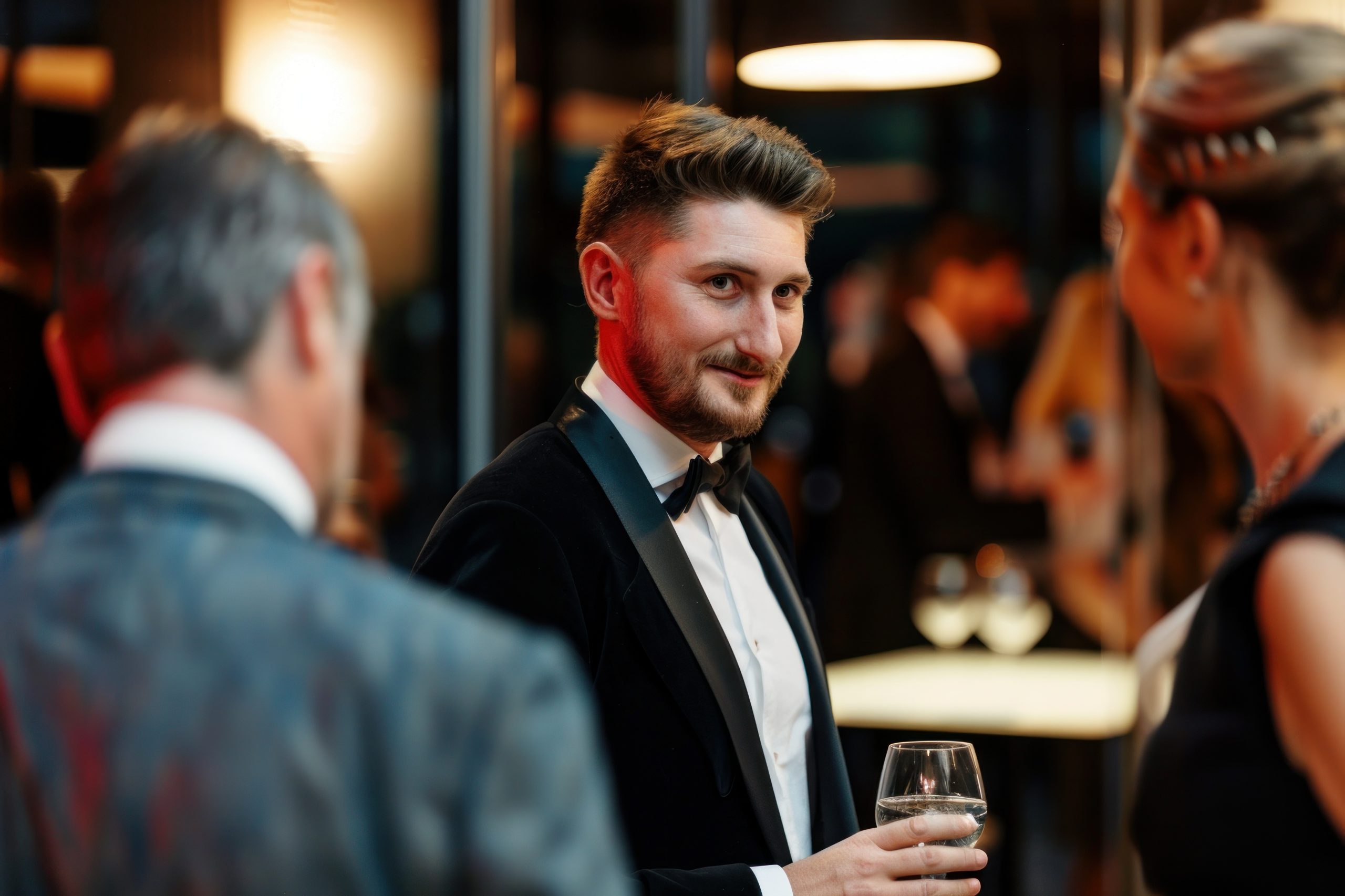 Dress to Impress: Ultimate Guide to Gala Attire