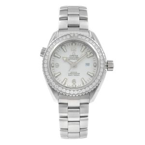 Omega Seamaster Planet Ocean review: Swiss luxury dive watch