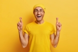25 Things To Do To Make People Like You Instantly