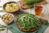 Tarragon Benefits: Nutritional Profile and Wellness Uses